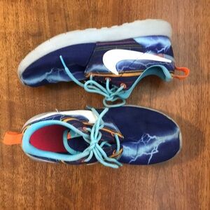 Nike Roshe Run One Lightening Strike Blue Print